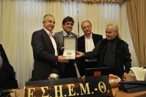 Στον δημοσιογράφο Νίκο Ασλανίδη δόθηκε το Βραβείο Μαρκίδες Πούλιου για το έτος 2010