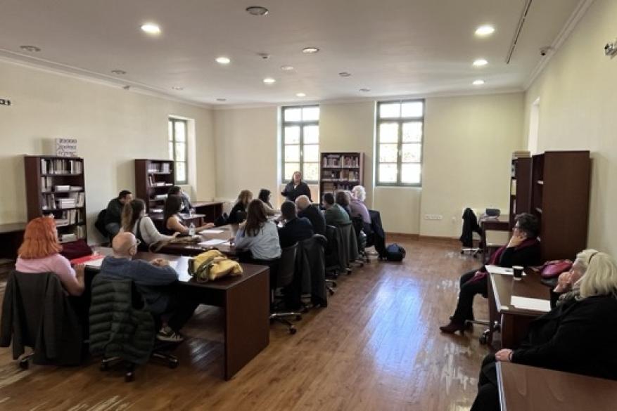 Λογοτεχνία και Τύπος Λογοτεχνία και Τύπος